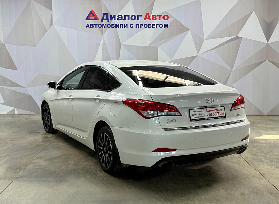Hyundai i40 Comfort, 2015 года, пробег 204877 км