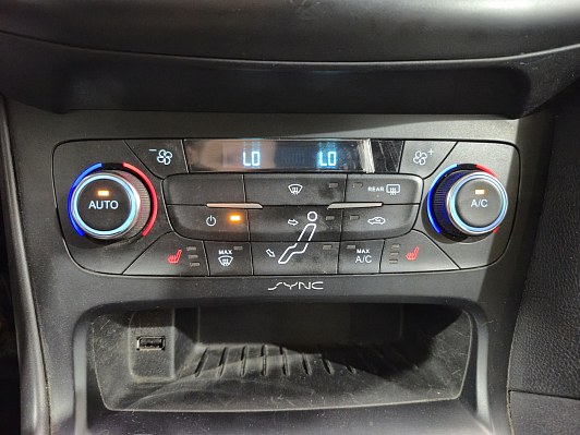 Ford Focus Titanium, 2018 года, пробег 156587 км