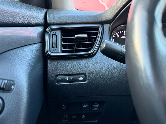 Nissan X-Trail SE, 2019 года, пробег 85500 км