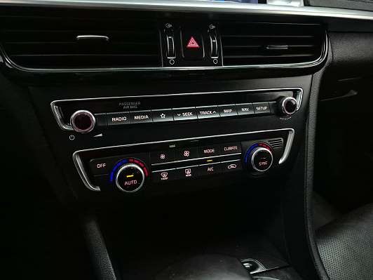 Kia Optima Prestige, 2018 года, пробег 250324 км
