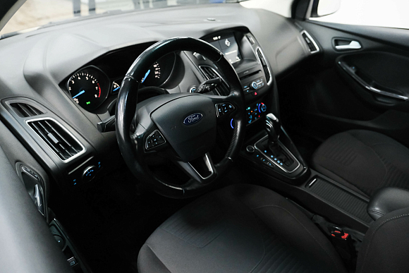 Ford Focus Titanium, 2017 года, пробег 87409 км