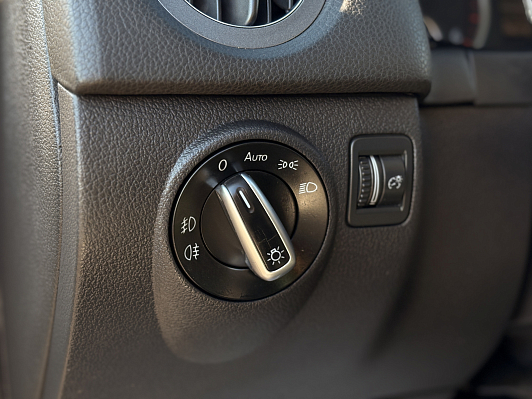 Volkswagen Tiguan Cup, 2012 года, пробег 296695 км