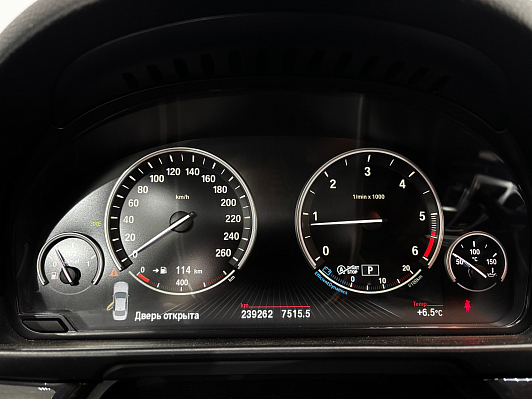 BMW 5 серии, 2015 года, пробег 239216 км