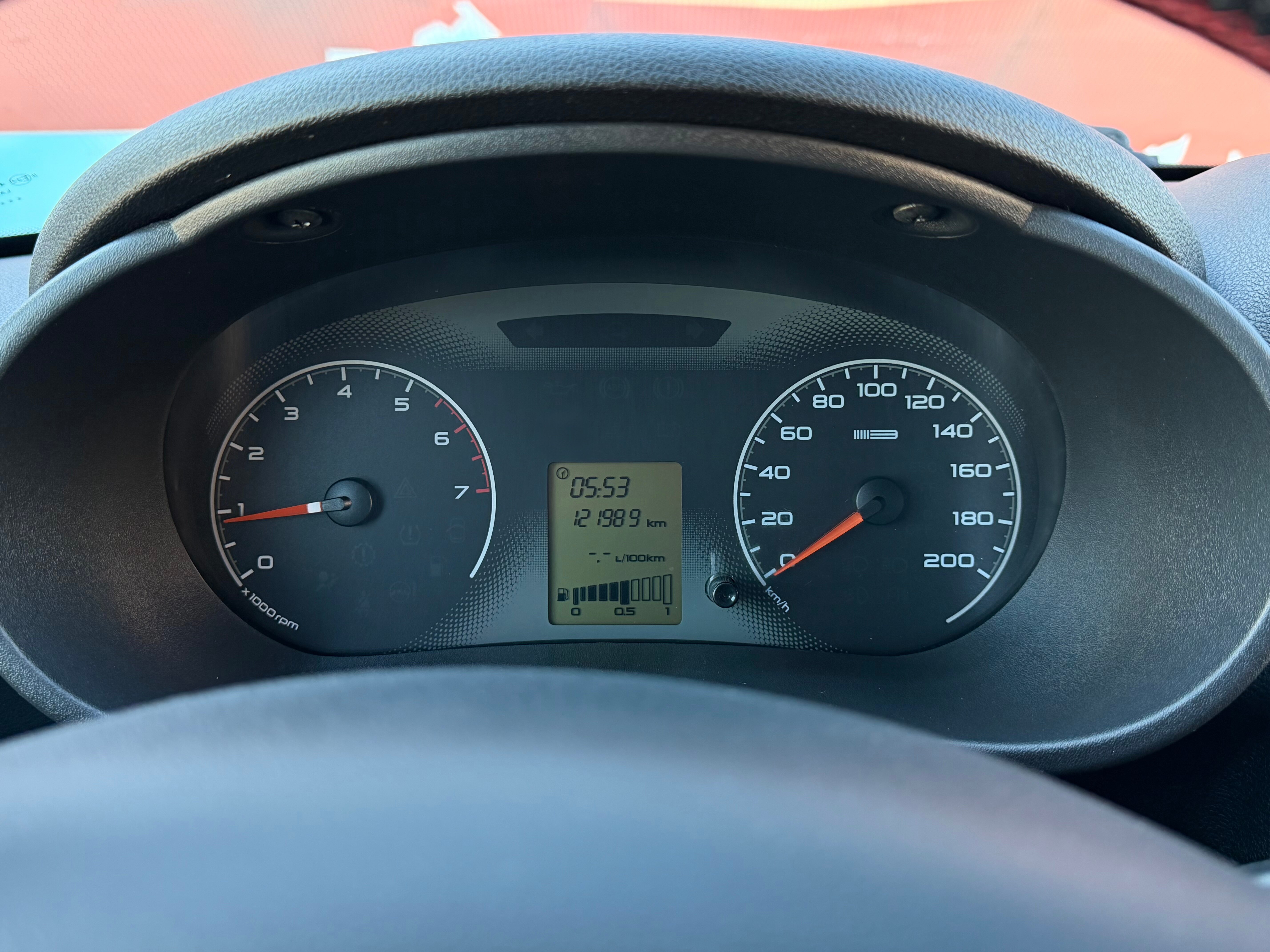 Lada (ВАЗ) Granta, 2017 года, пробег 121760 км