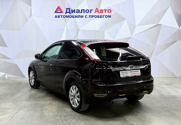 Ford Focus Comfort, 2010 года, пробег 376704 км