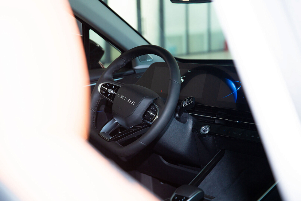 Omoda C5 Fun, серый