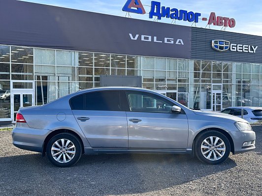 Volkswagen Passat Trendline, 2014 года, пробег 255023 км