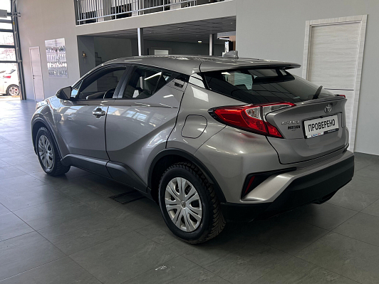 Toyota C-HR Hot, 2019 года, пробег 82972 км
