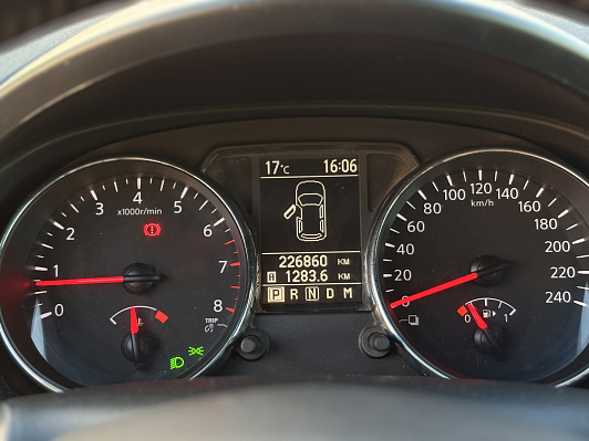 Nissan Qashqai SE+, 2012 года, пробег 226676 км