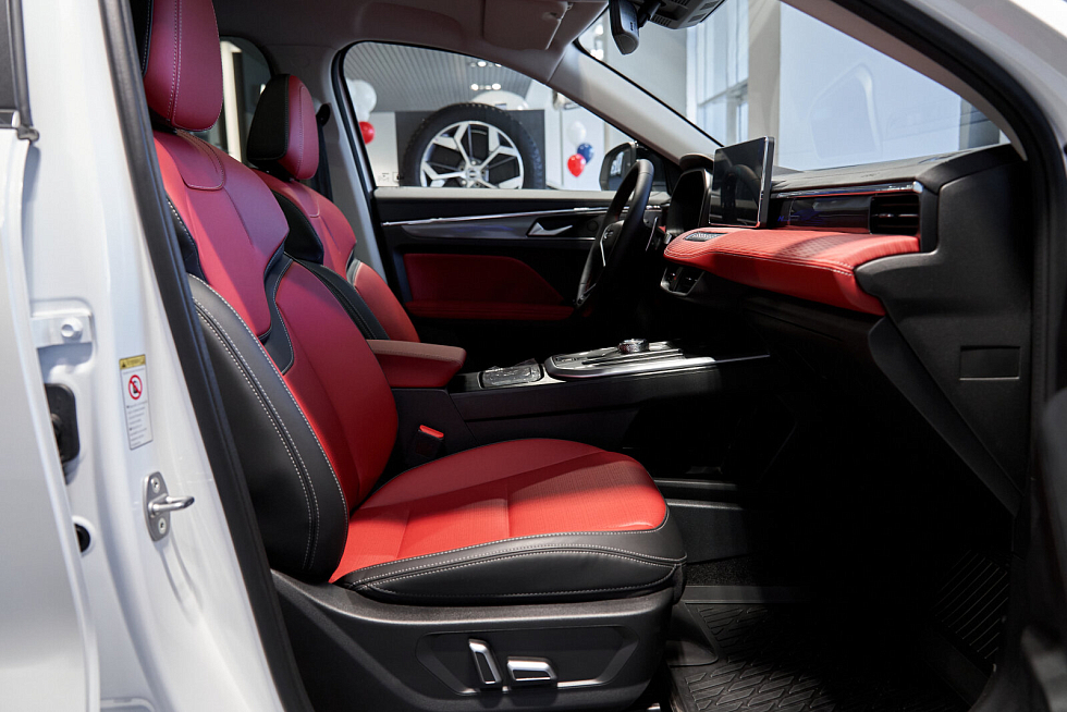 Haval Jolion Техно +, белый