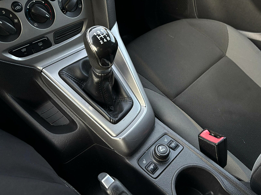 Ford Focus SYNC Edition, 2013 года, пробег 212500 км
