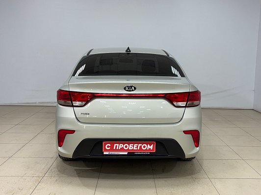 Kia Rio Luxe, 2018 года, пробег 285000 км