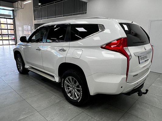 Mitsubishi Pajero Sport Instyle, 2019 года, пробег 203000 км