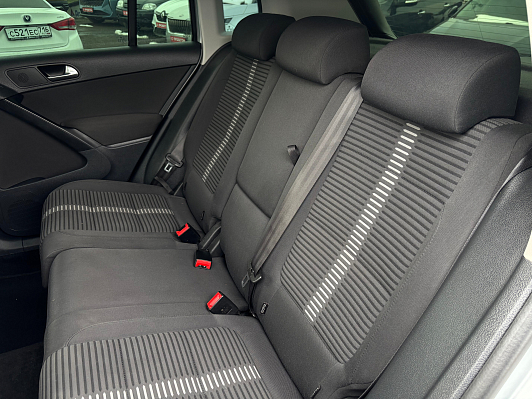 Volkswagen Tiguan Track&Field, 2010 года, пробег 235583 км