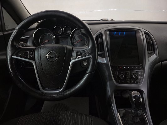 Opel Astra Cosmo, 2013 года, пробег 202375 км