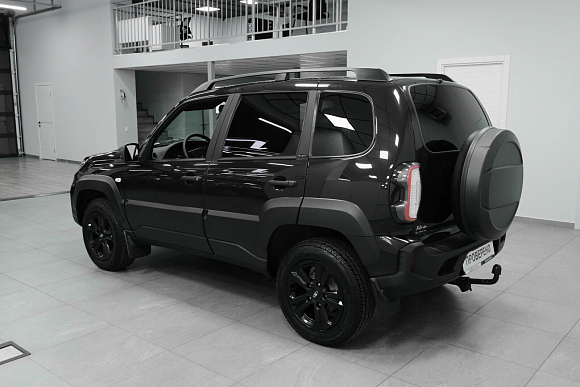 Lada (ВАЗ) Niva Travel BLACK, 2022 года, пробег 42000 км
