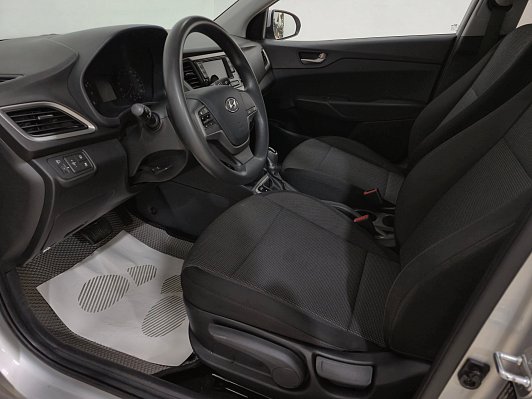 Hyundai Solaris Comfort, 2017 года, пробег 112707 км