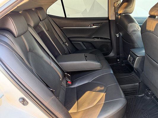 Toyota Camry, 2020 года, пробег 209000 км