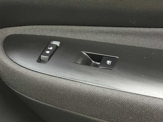 Opel Mokka Enjoy, 2014 года, пробег 117000 км