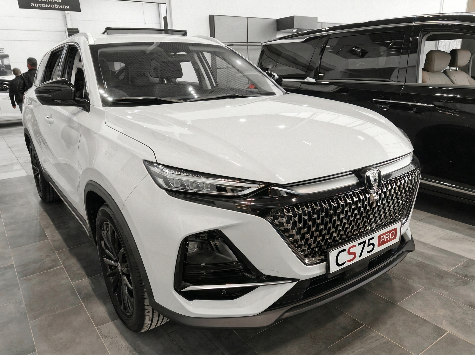 Changan CS75 Pro Техно 5 мест, белый