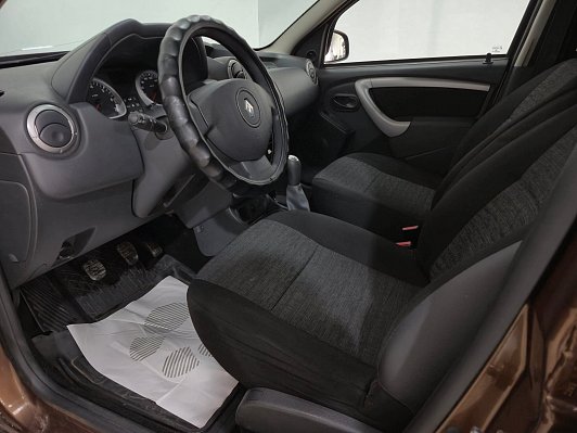 Renault Duster Expression, 2013 года, пробег 226926 км
