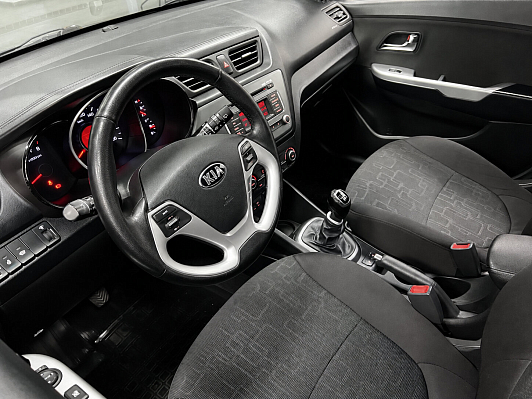 Kia Rio Luxe, 2015 года, пробег 239000 км