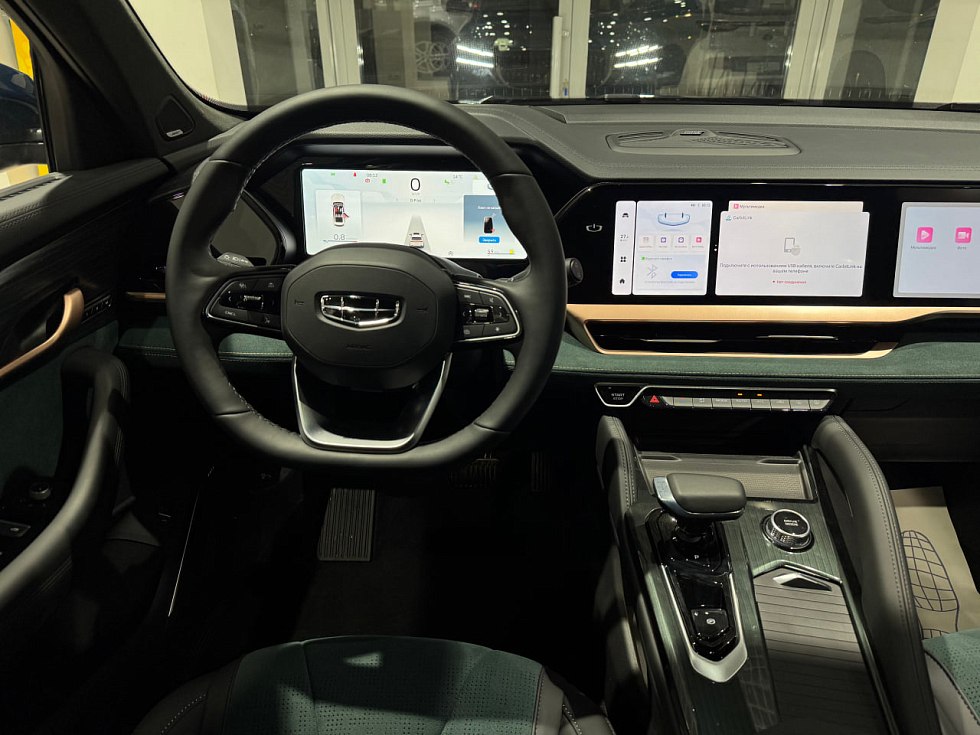 Geely Monjaro Exclusive (2023-2025), синий