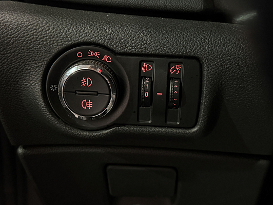 Opel Astra Enjoy, 2012 года, пробег 130730 км