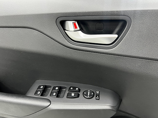 Hyundai Solaris Comfort, 2020 года, пробег 74100 км
