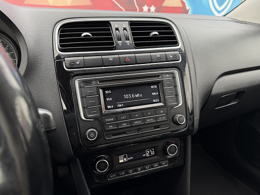 Volkswagen Polo Life, 2017 года, пробег 177422 км