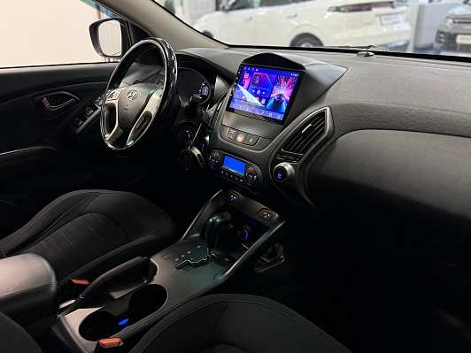 Hyundai ix35 Start + Advanced, 2014 года, пробег 268000 км