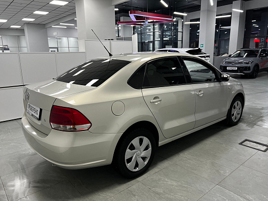 Volkswagen Polo Comfortline, 2012 года, пробег 190304 км