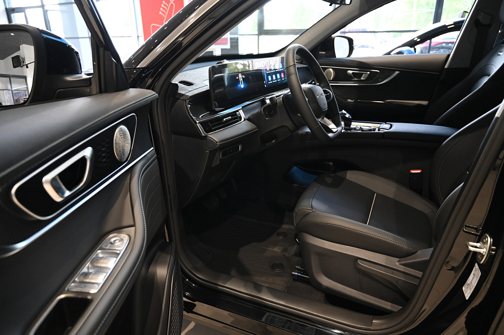 Chery Tiggo 7L Active, черный