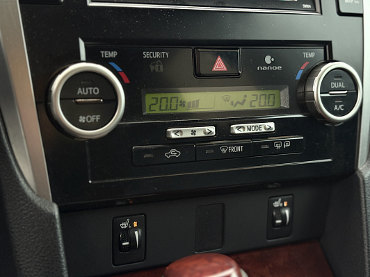 Toyota Camry, 2013 года, пробег 290000 км