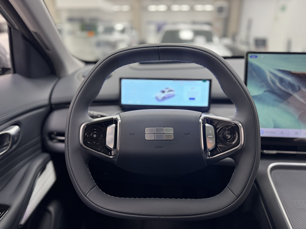 Geely EX5 EM-i Макс, серый