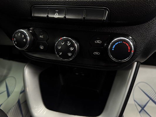 Kia Ceed Comfort, 2013 года, пробег 219076 км