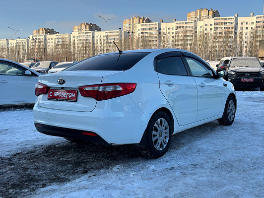 Kia Rio Prestige, 2013 года, пробег 140120 км