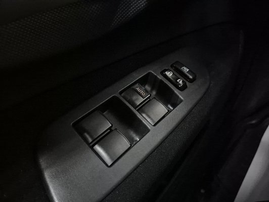 Toyota Auris, 2009 года, пробег 237715 км