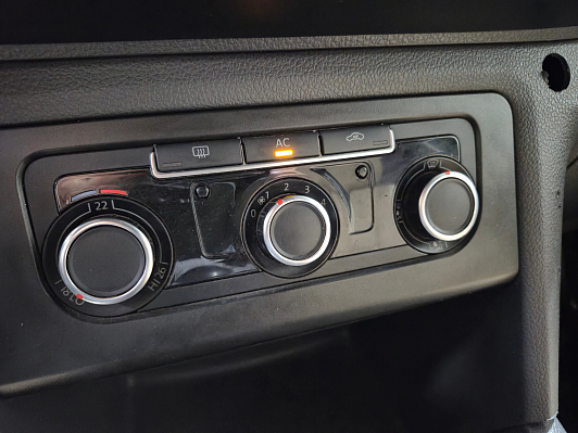 Volkswagen Amarok, 2012 года, пробег 178347 км