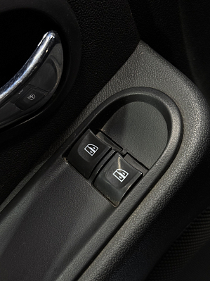 Renault Duster Privilege, 2017 года, пробег 128000 км