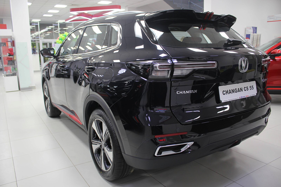 Changan UNI-S (CS55 Plus) Comfort, черный