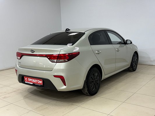 Kia Rio Luxe, 2018 года, пробег 285000 км