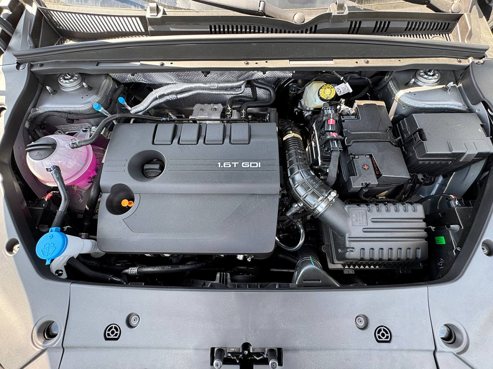 Geely Atlas Люкс, белый