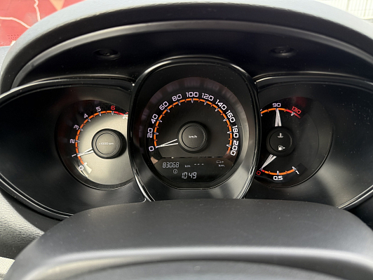 Lada (ВАЗ) Vesta Comfort, 2021 года, пробег 83000 км