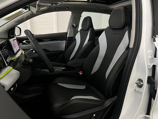 Geely Coolray, 2023 года, пробег 100 км
