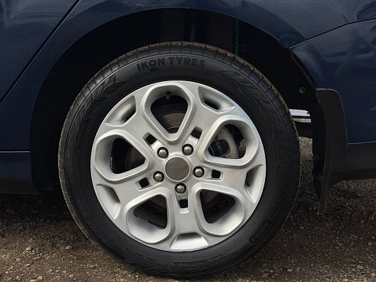 Ford Focus SYNC Edition, 2012 года, пробег 264000 км