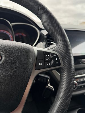 Lada (ВАЗ) Vesta Luxe, 2021 года, пробег 128814 км