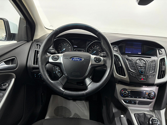 Ford Focus SYNC Edition, 2015 года, пробег 178730 км