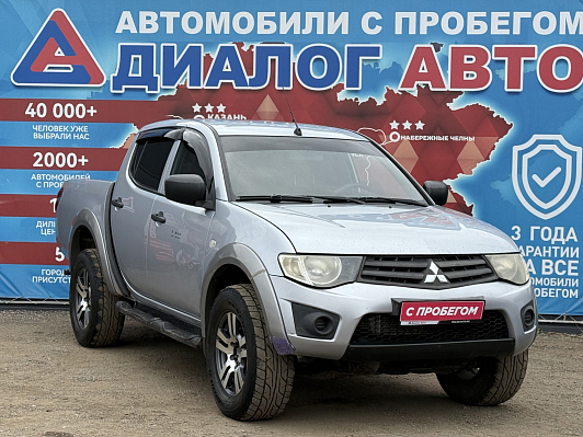 Mitsubishi L200 DC Intense, 2010 года, пробег 249000 км
