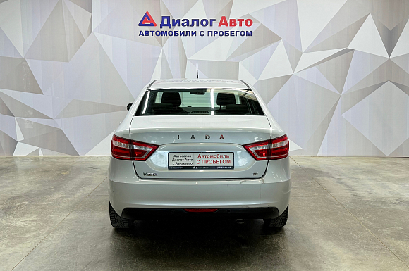 Lada (ВАЗ) Vesta Comfort, 2019 года, пробег 137000 км